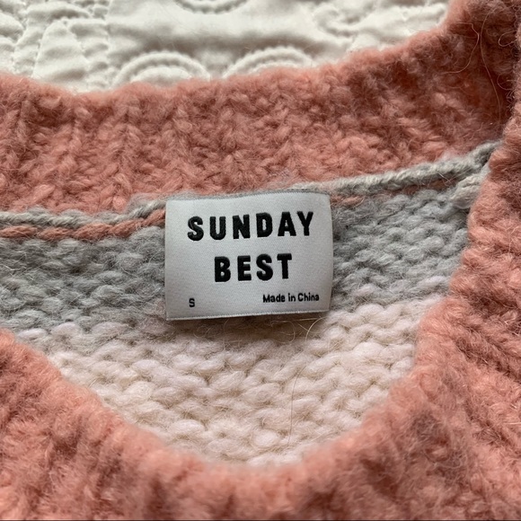 ARITZIA Sunday Best Crewneck Sweater - Picture 4 of 6